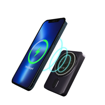 ভালো দাম 5000mAh পাওয়ার ব্যাংক চৌম্বকীয় চার্জার হালকা ওজন চৌম্বকীয় পাওয়ার ব্যাংক অনলাইন